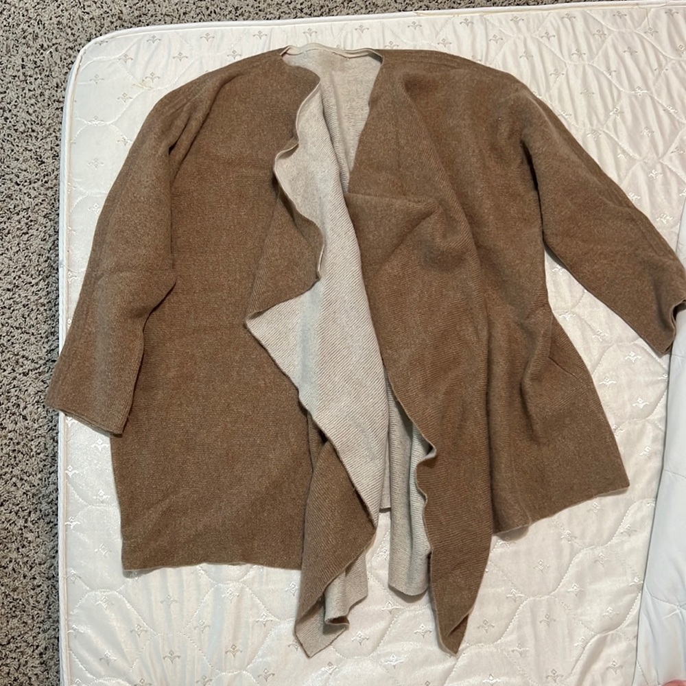 Club Monaco Cashmere Cardigan